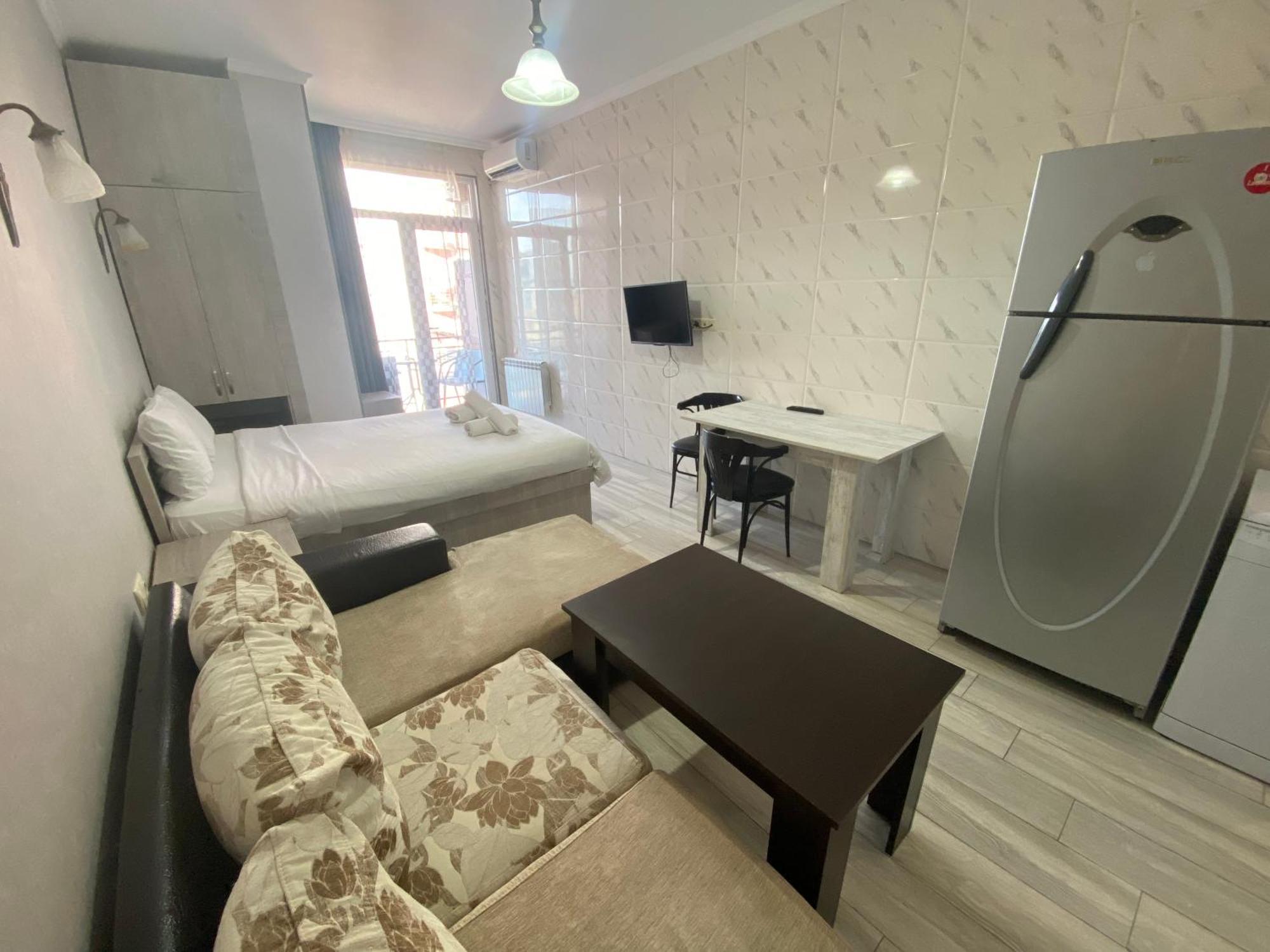 Apartment - Nino Batumi Exterior photo